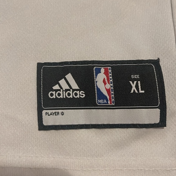 Adidas Blake griffin jersey. Youth XL but can fit Adult Medium. - Picture 3 of 5